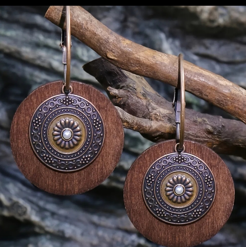 Wooden Bronze Alloy Hoop Earrings - Picture 1 of 7